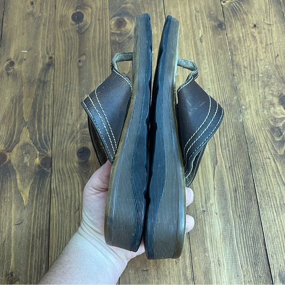 Dr Martens Mens brown leather thong sandals size 6
